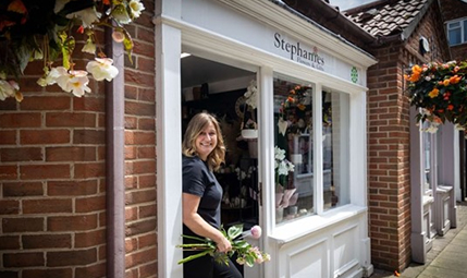 Stephanies Flowers And Gifts