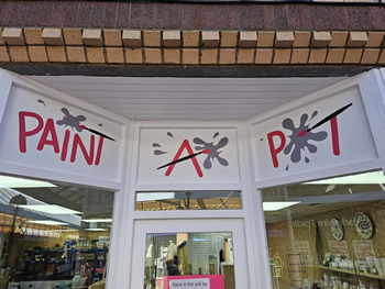 Paint a Pot, Bourne Paint a Pot, Bourne