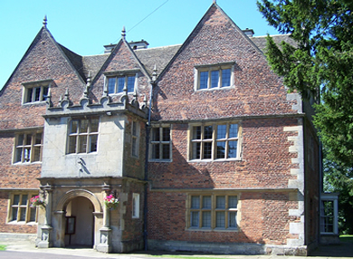 The Red Hall, Bourne